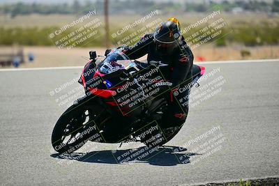 media/Apr-13-2025-TrackXperience (Sun) [[fb1ef998a6]]/Level 2 (Intermediate)/Turn 8 (Session 3)/